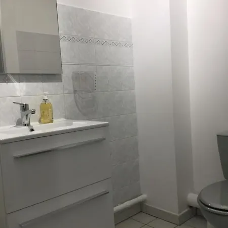 Club House 2 & 3 Centre Διαμέρισμα