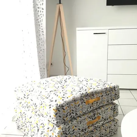 Club House 2 & 3 Centre