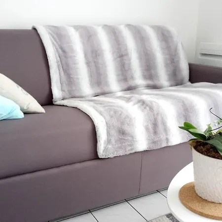 Club House 2 & 3 Centre Carquefou