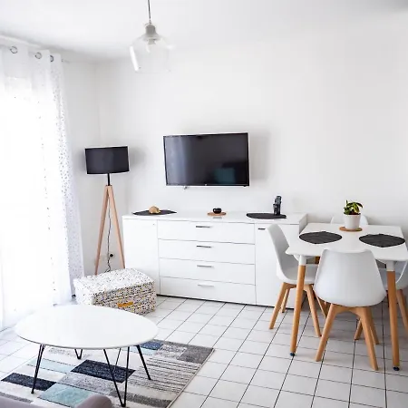 Club House 2 & 3 Centre Διαμέρισμα