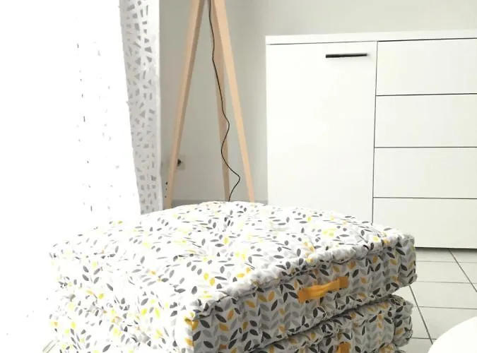 Club House 2 & 3 Centre