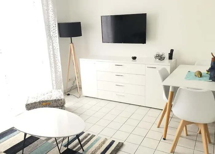 Appartement Club House 2 & 3 Centre Carquefou