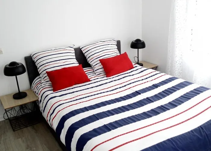 Club House 2 & 3 Centre Carquefou