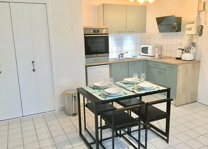 Club House 2 & 3 Centre *