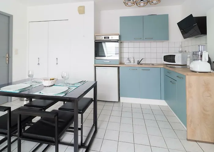 Club House 2 & 3 Centre Appartement