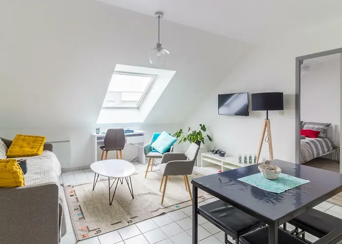 Club House 2 & 3 Centre Carquefou